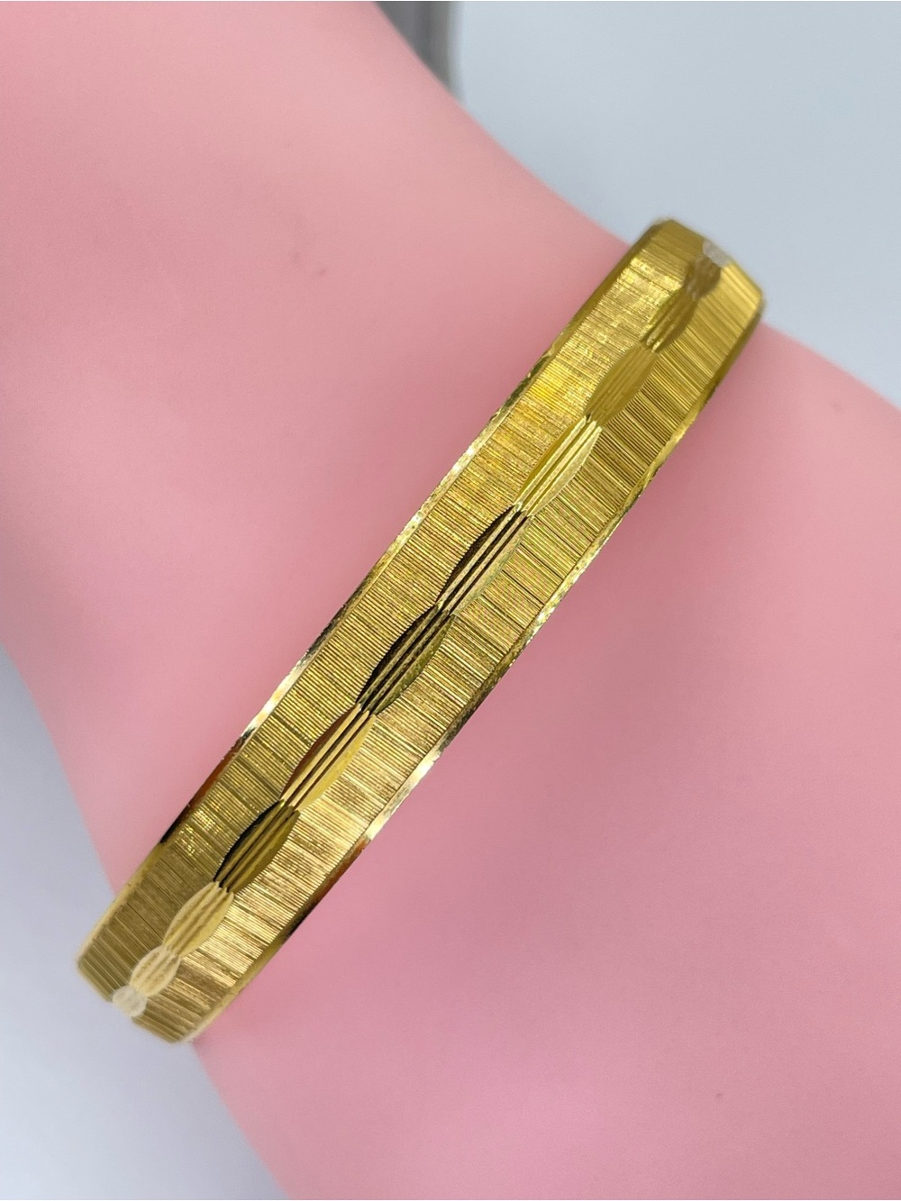 Vintage Trifari Gold Tone Etched Cuff Bracelet Classic Designer